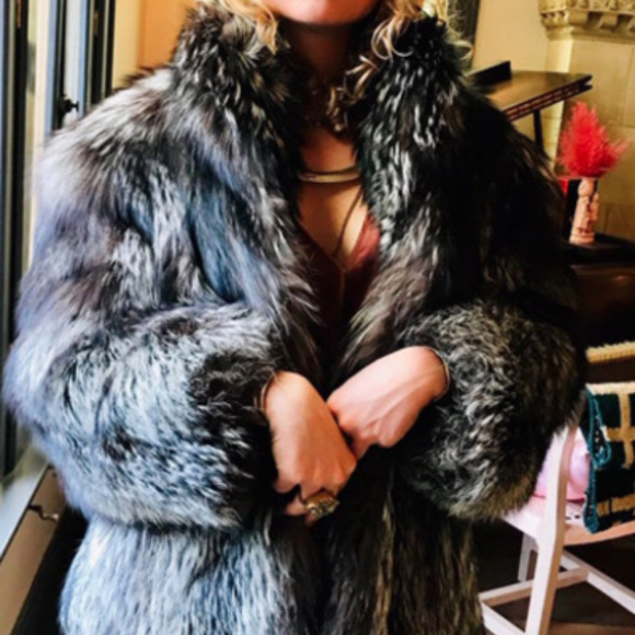 Vintage Fox Fur Coat 1990s - Picture 3 of 5